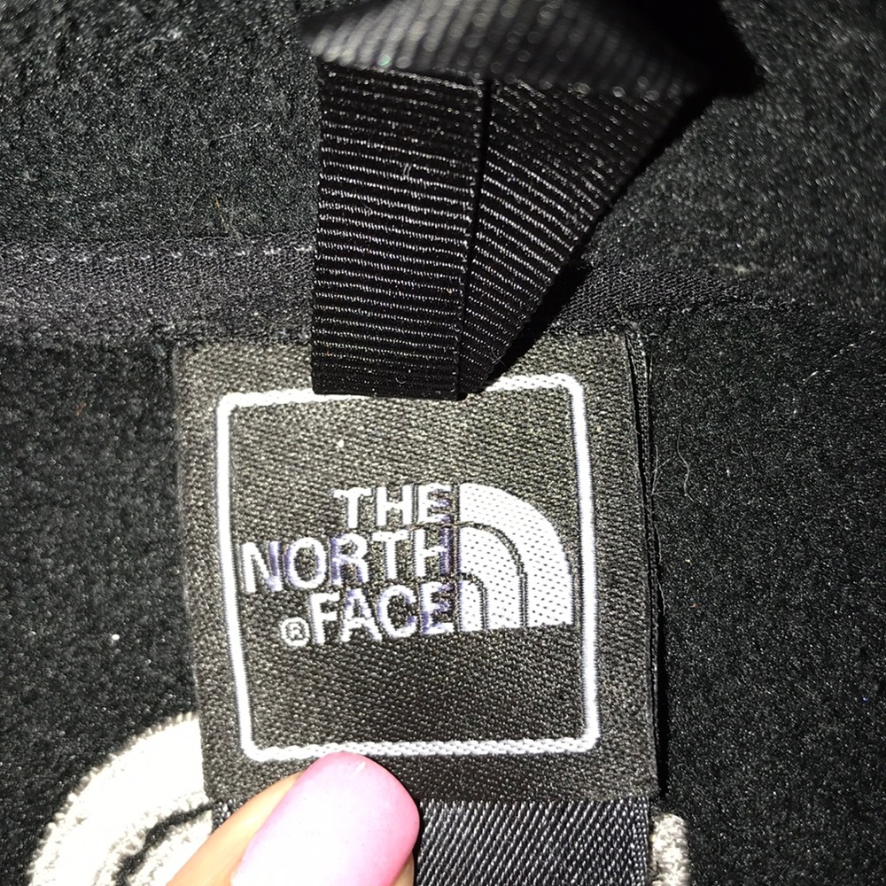 North face jacket - Picture 2 of 3